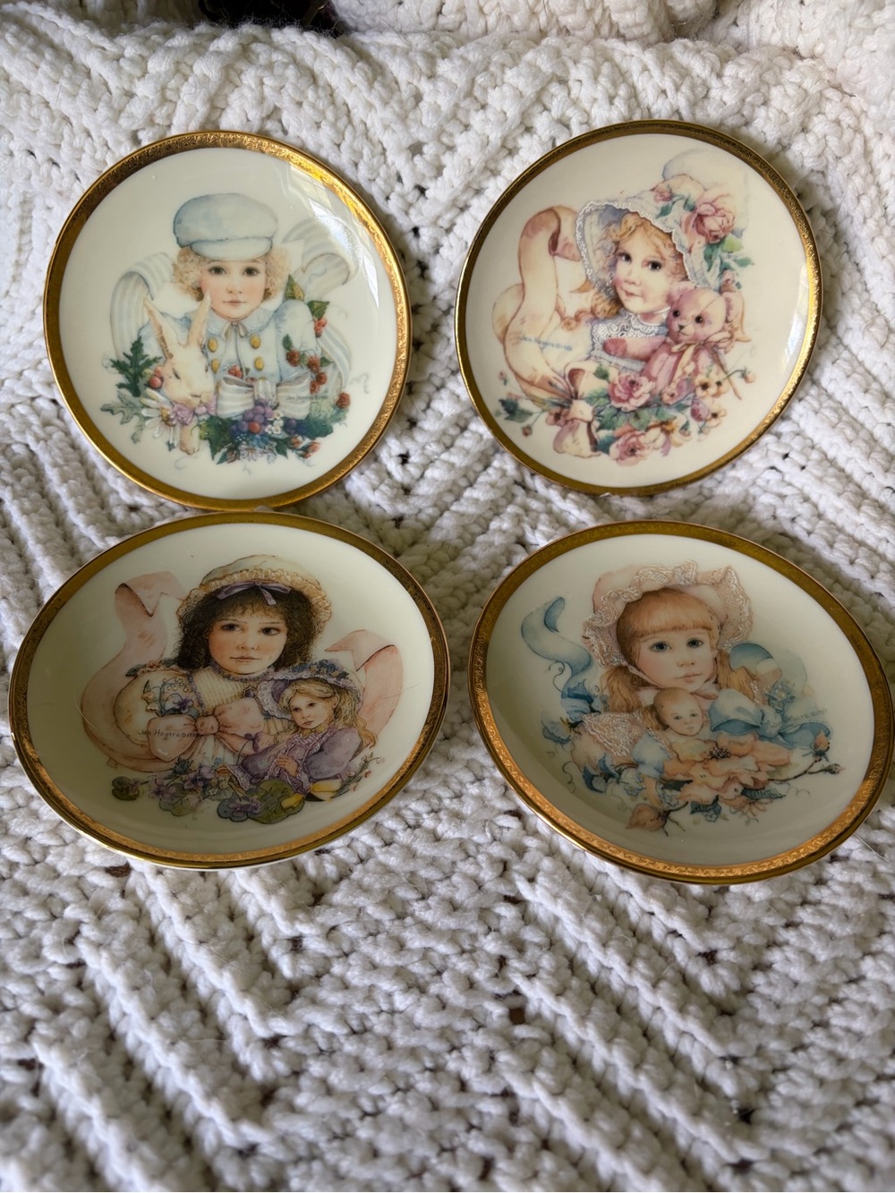 Vintage 1991 Jan Hagara
Collector Plates